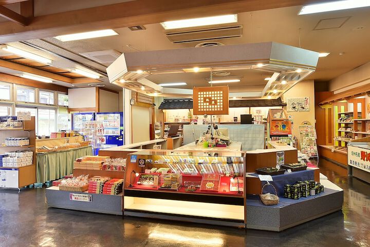 Gift shop