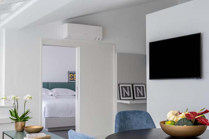 Room 37 of 252