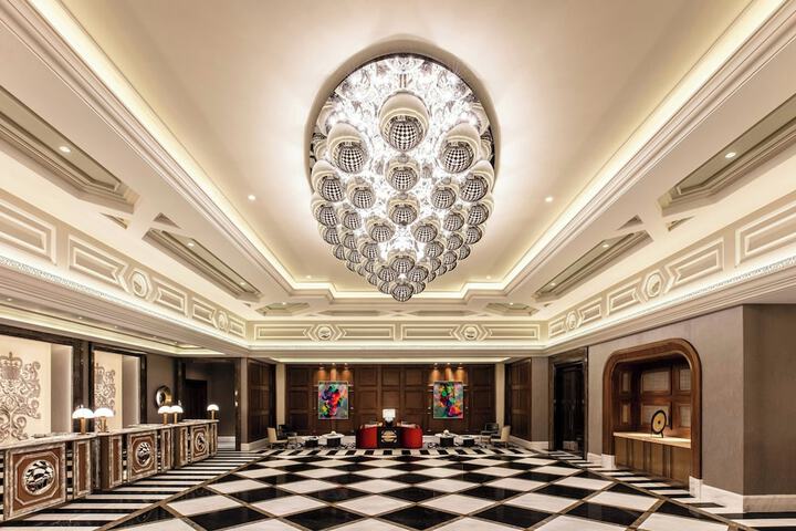 Guest Lobby