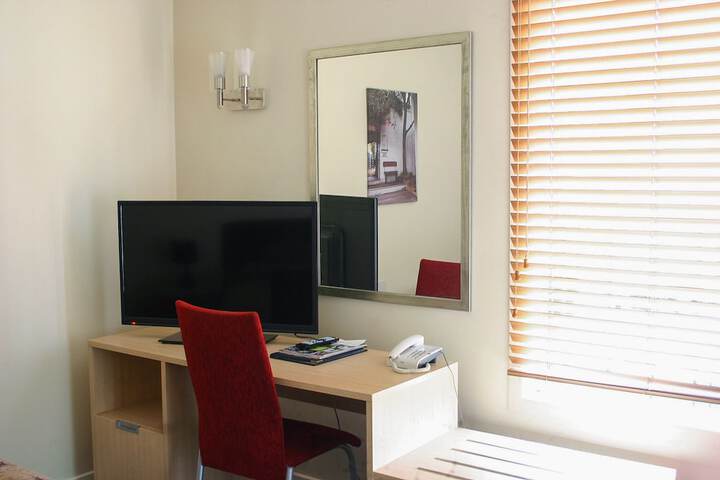 Room 16 of 29