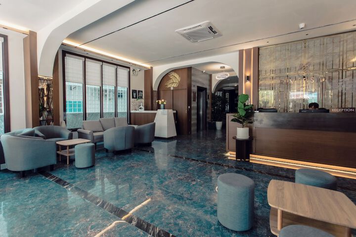 Hotel Interior 3 of 91