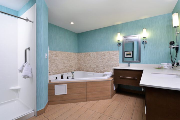 Room 20 of 61
