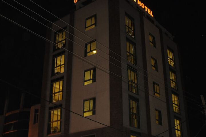 Hotel 33 of 36