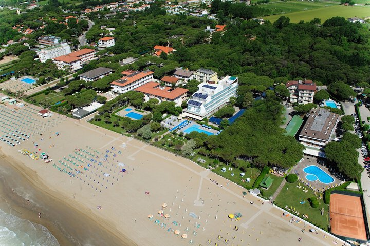 Hotel 63 of 68