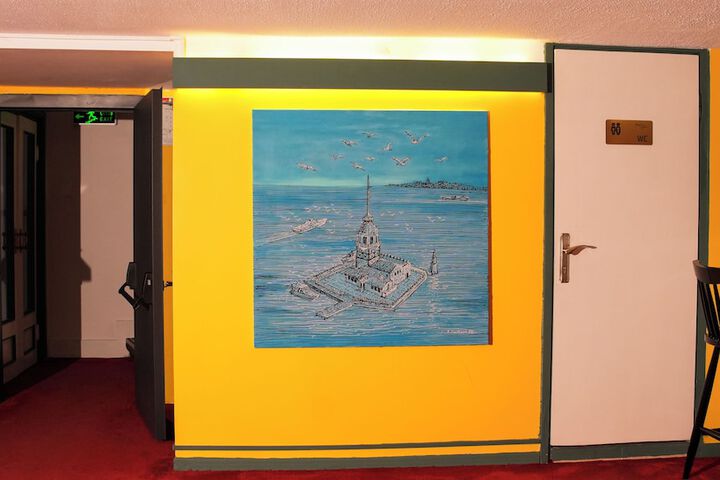 Hotel Interior 8 of 27
