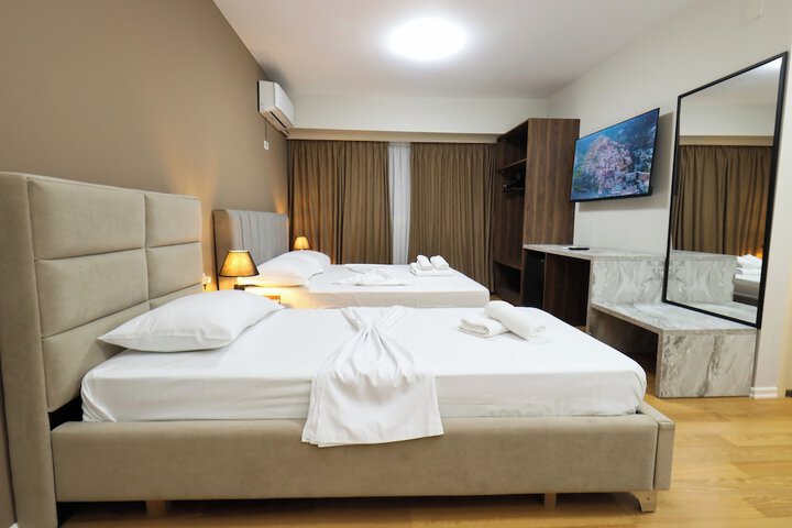 Room 20 of 73