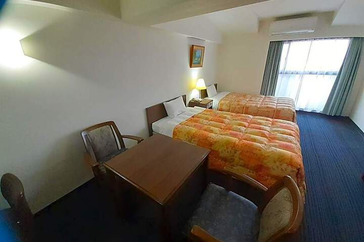 Photo 6