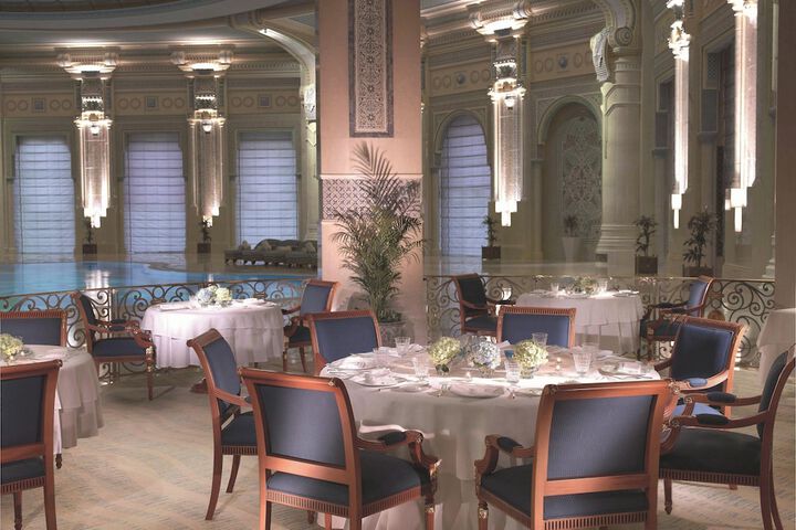Dining 60 of 115