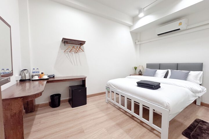 Room 21 of 76