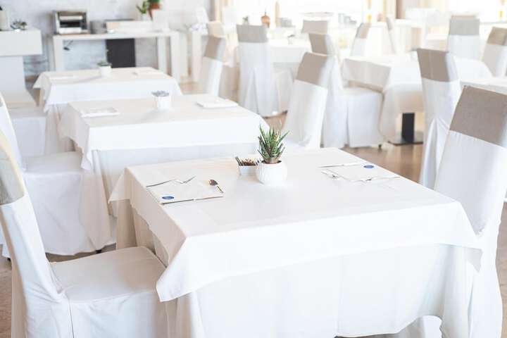 Dining 70 of 81