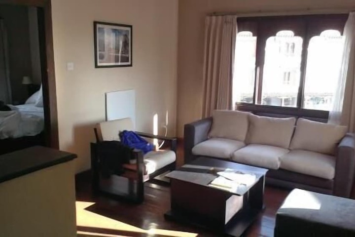 Room 7 of 15