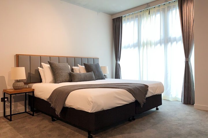 Room 4 of 44