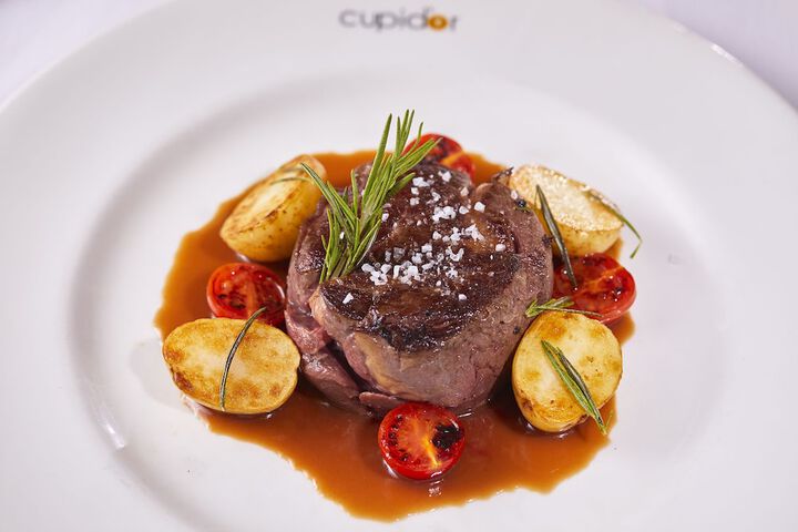 Dining 54 of 114