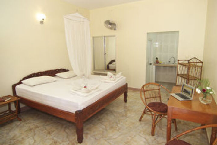 Room 30 of 51