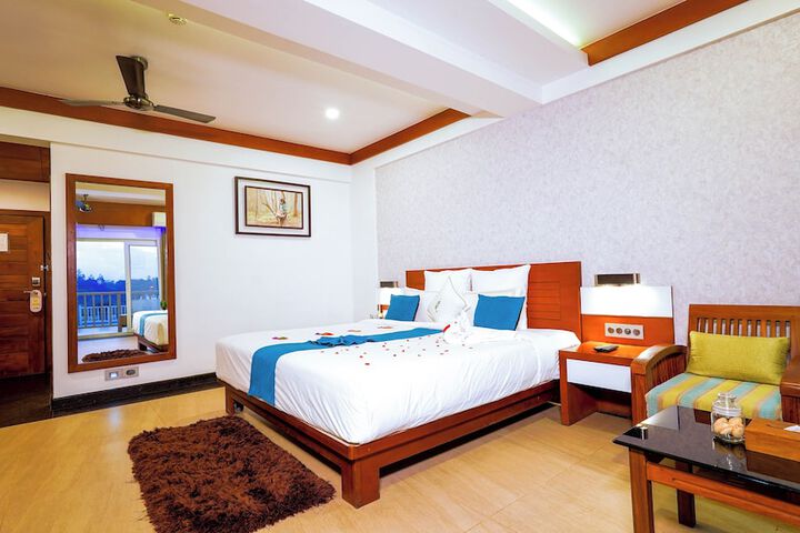 Room 30 of 126
