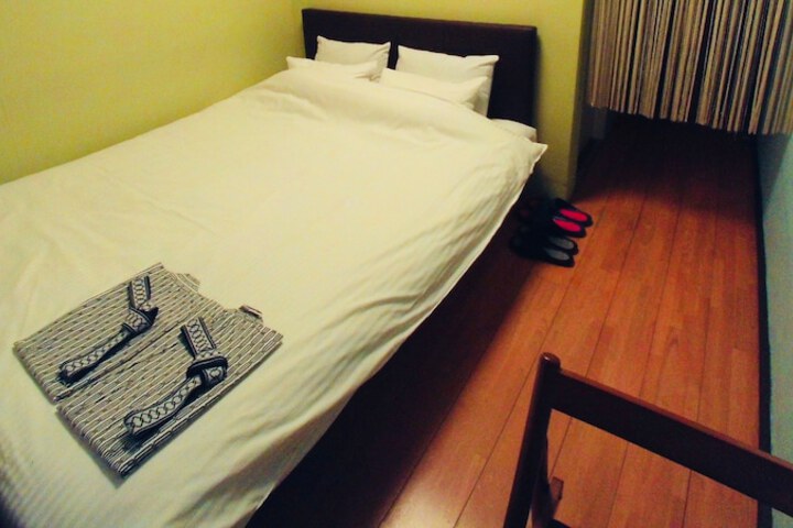Room 21 of 54
