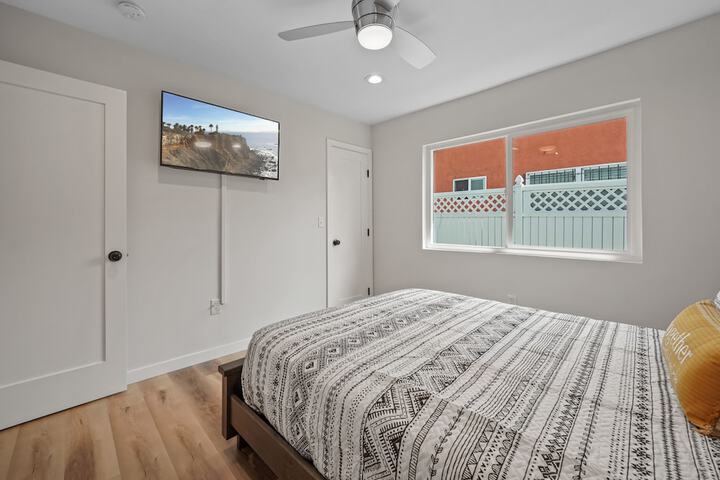 Room 2 of 12