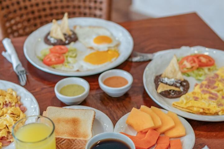 Breakfast/Coffee Service 44 of 54