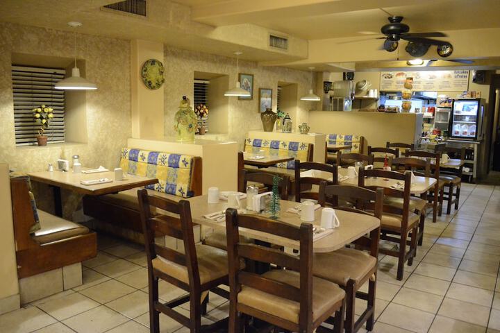 Breakfast/Coffee Service 12 of 19