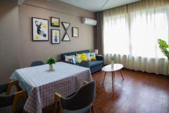 Chongqing Shangyue Hotel