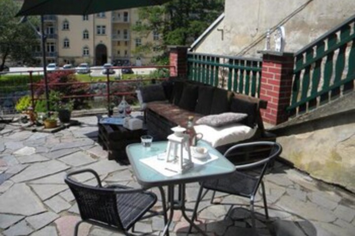 Terrace/Patio 4 of 47