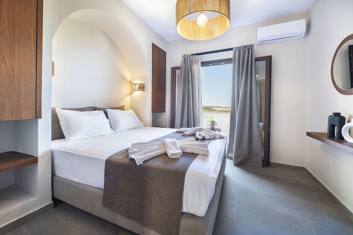 Room 2 of 45