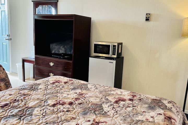 Room 11 of 81