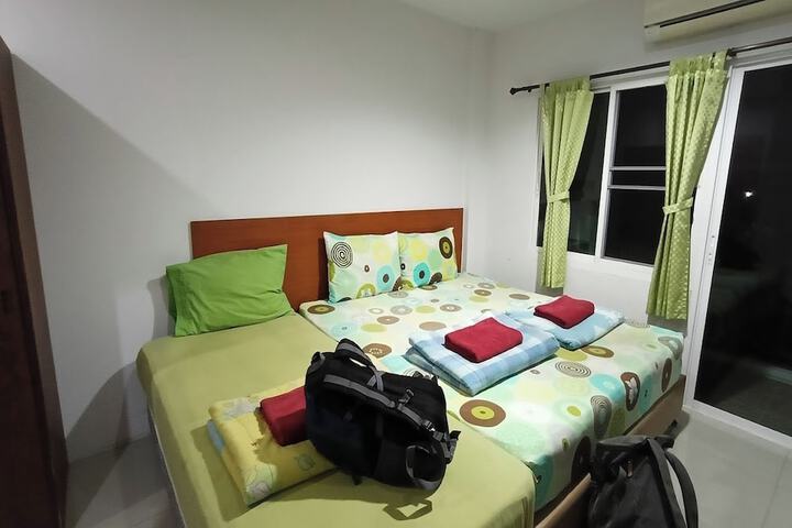 Room 6 of 21