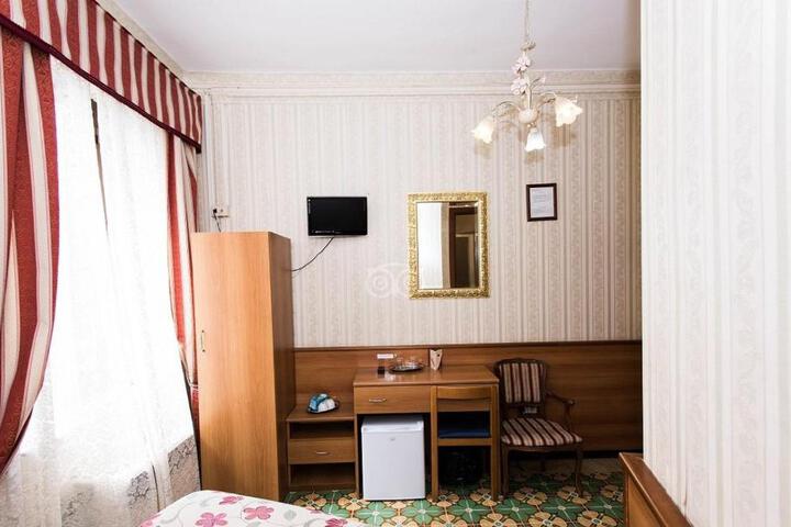 Inside Room Photo