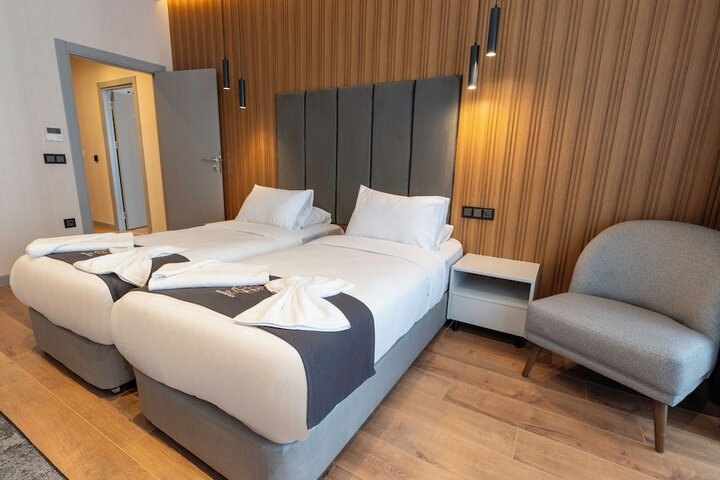 Room 15 of 45