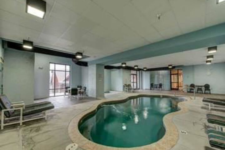 Pool 13 of 23