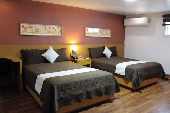 Room 14 of 34