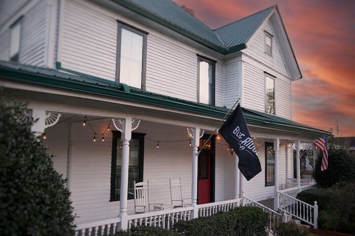 Blue Ridge Inn Bed & Breakfast