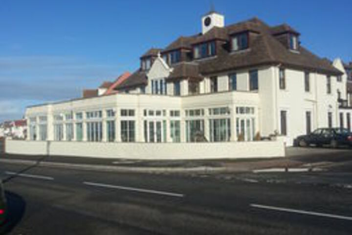 Hotel 7 of 35