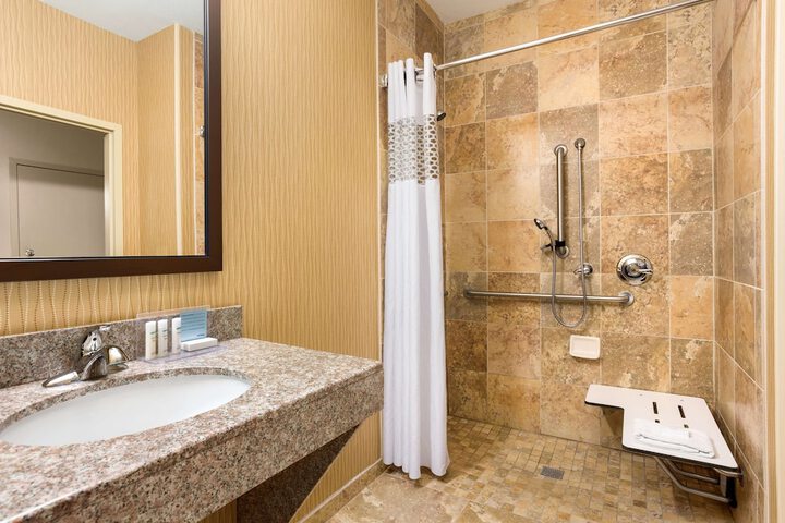 Bathroom shower