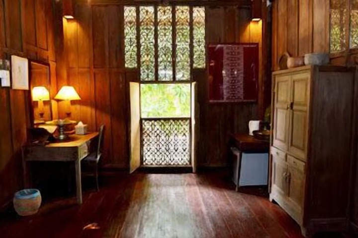 Room 24 of 48