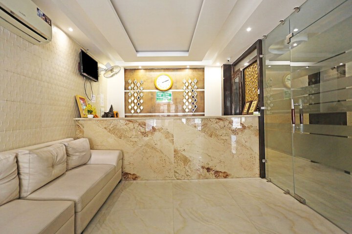 Hotel Interior 8 of 84