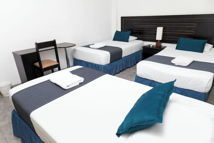 Room 3 of 19