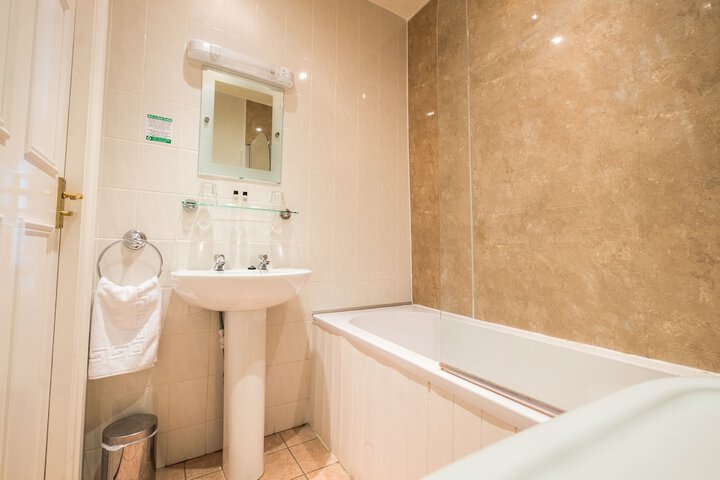 Bath Photo