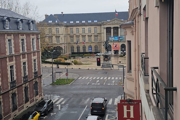 Hotel 77 of 79