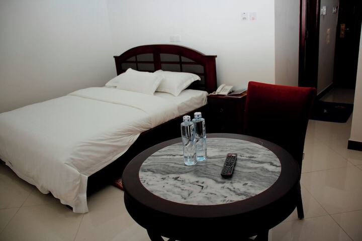 Room 29 of 117