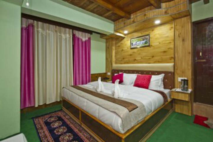 Room 16 of 16
