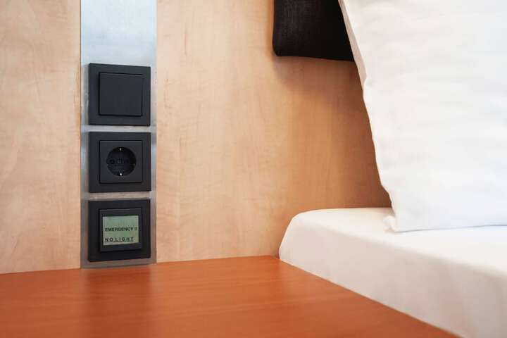 Room 49 of 90