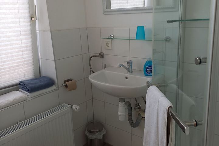 Room 17 of 26