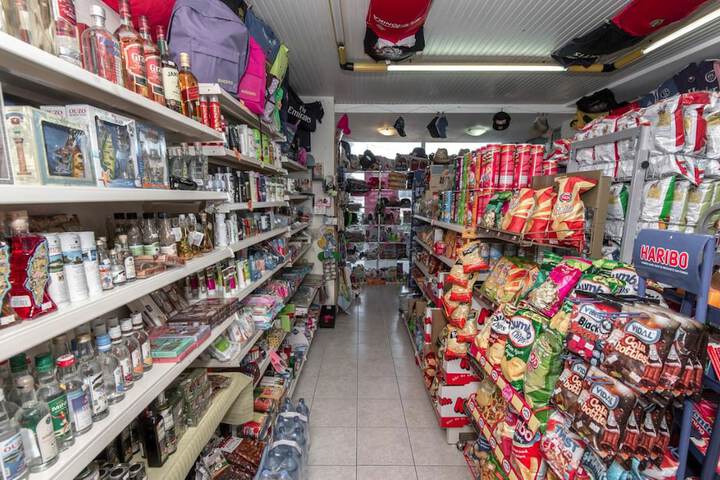 Gift shop