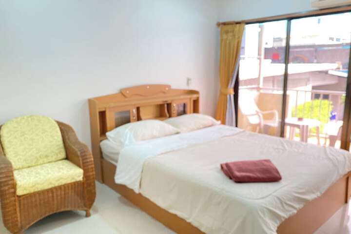Room 7 of 50