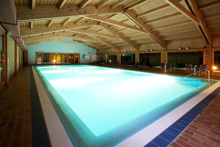 Pool Hotel