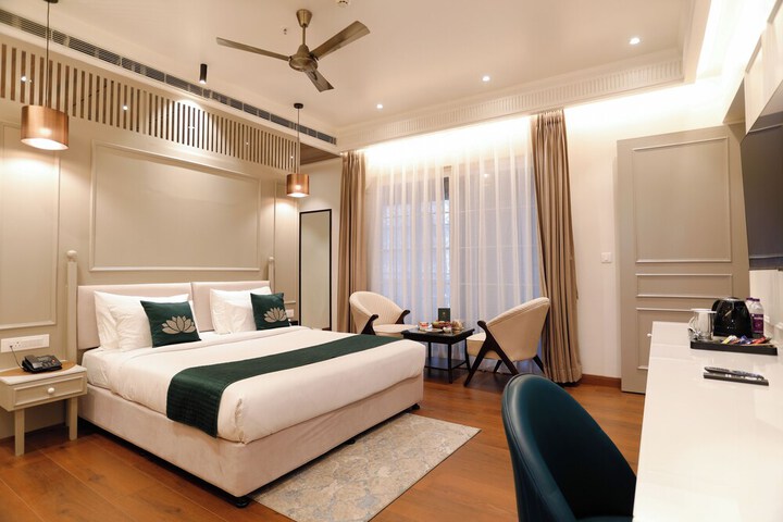Room 29 of 70