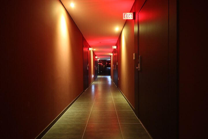 Ballroom/Hall 42 of 48