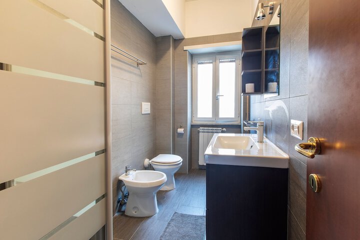 Clean Restrooms